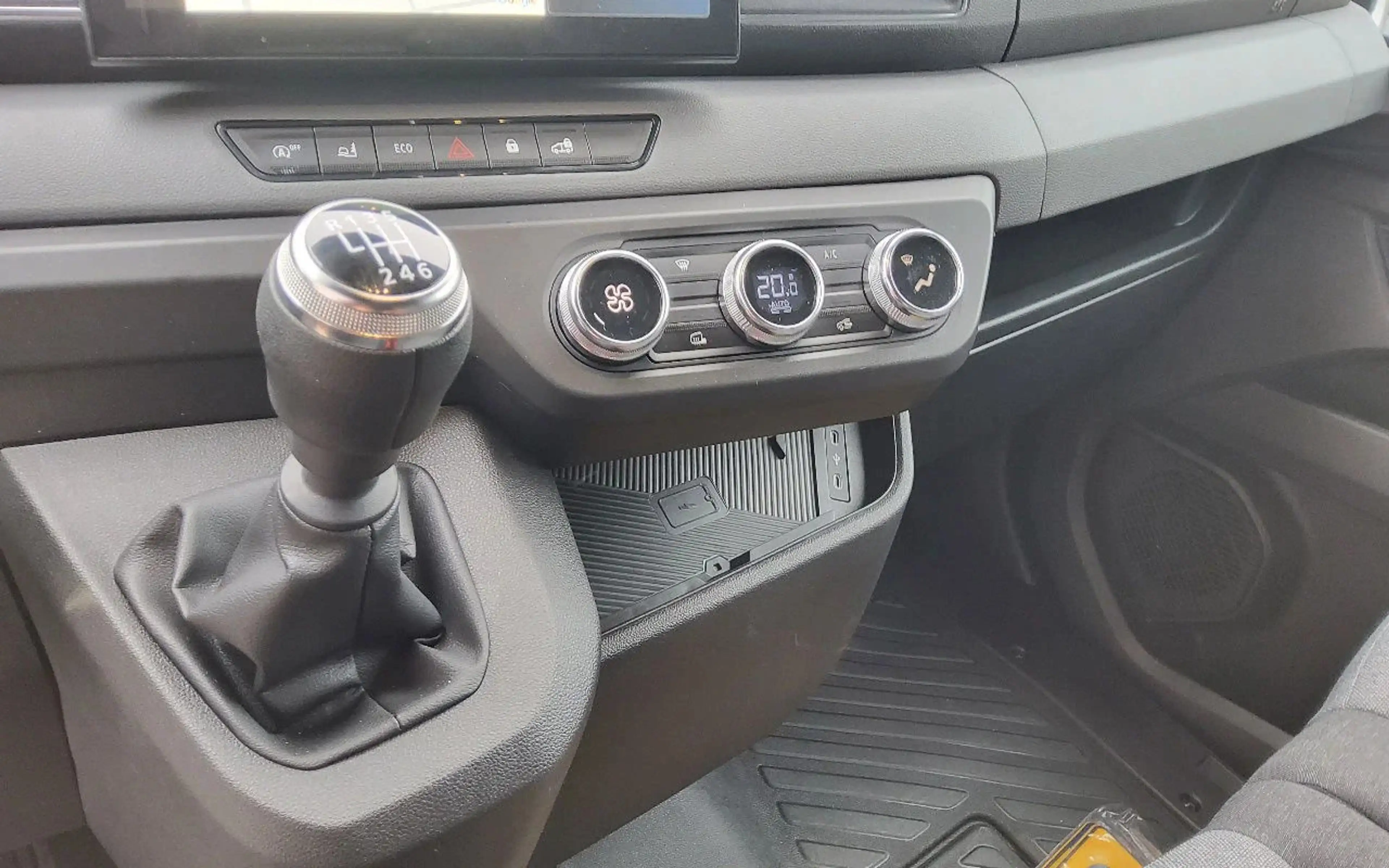 Renault Master 150.35 L2H2 - V-97-LRK - DUBBELE CABINE UITVOERING — photo 12