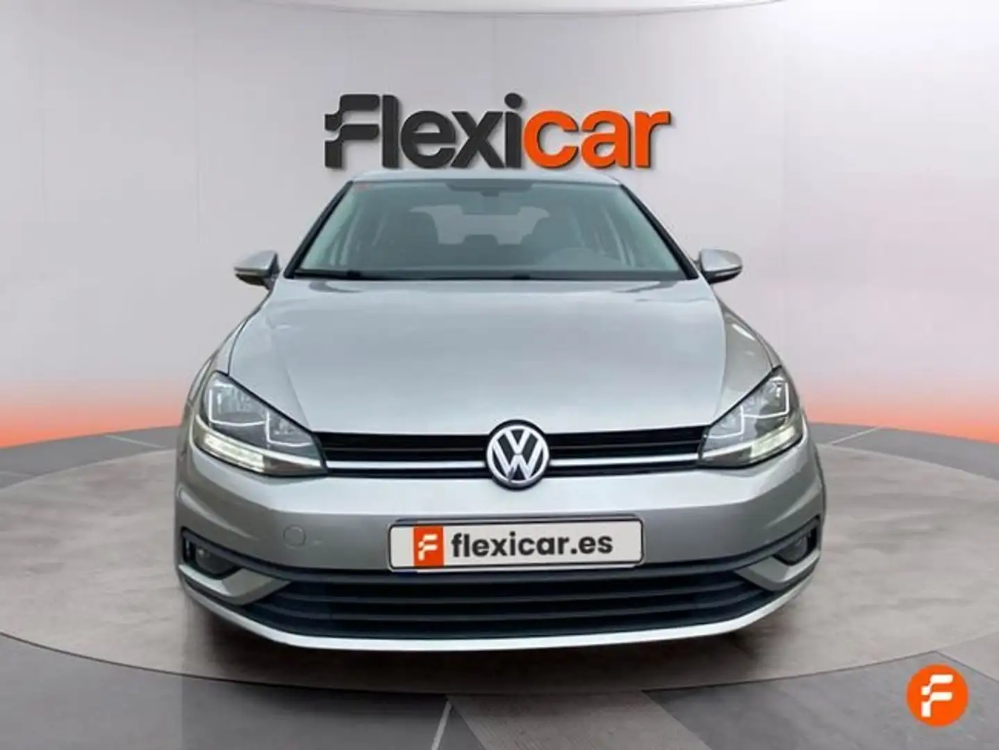 Volkswagen Golf 1.6TDI Advance DSG7 85kW Gris - 2