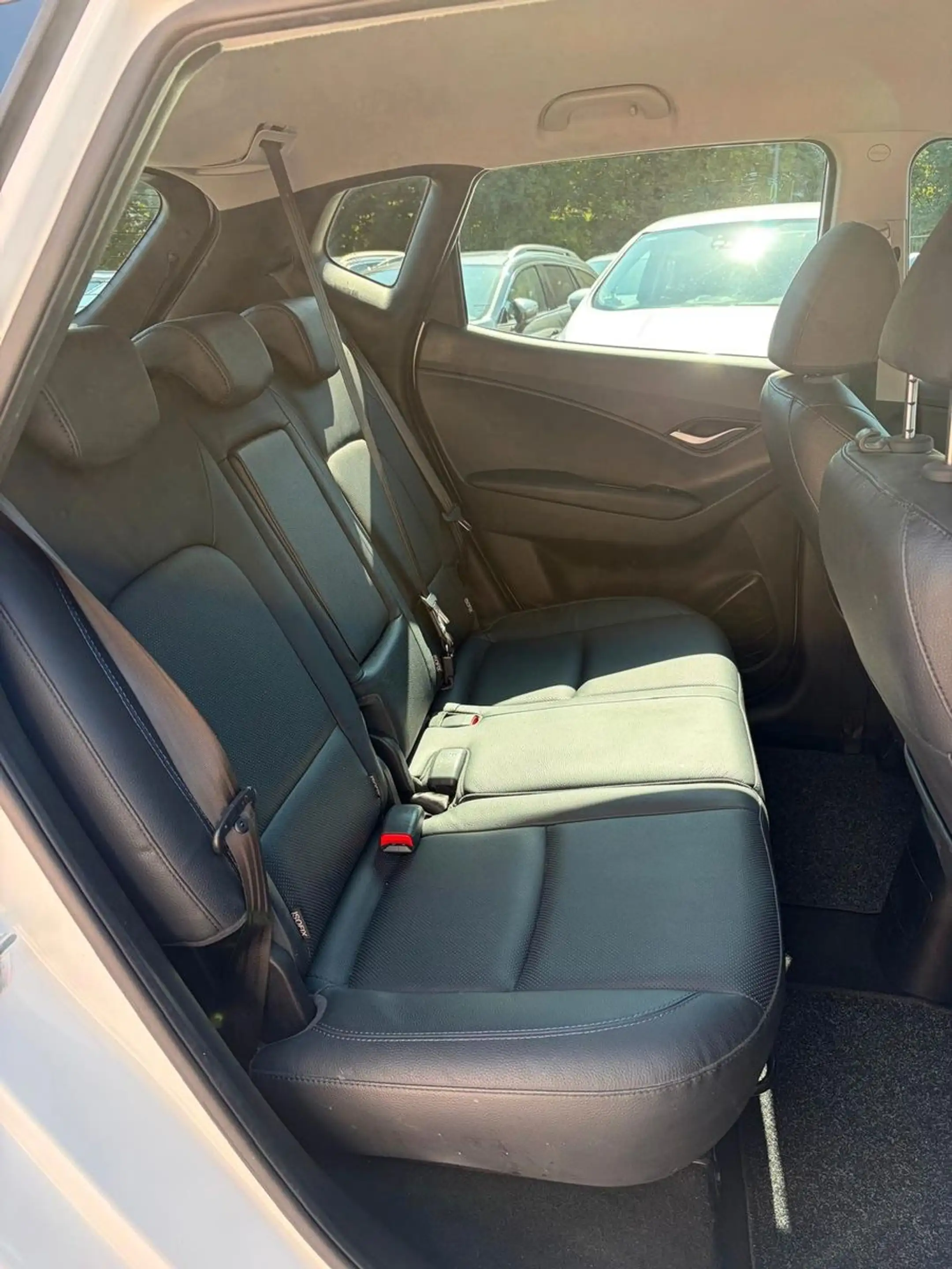 Hyundai iX20 FIFA world Cup Edition — photo 7