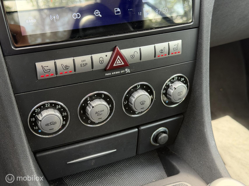 Mercedes-Benz SLK 200 K. Stoelverwarming Airscarf CarPlay Leder — photo 15