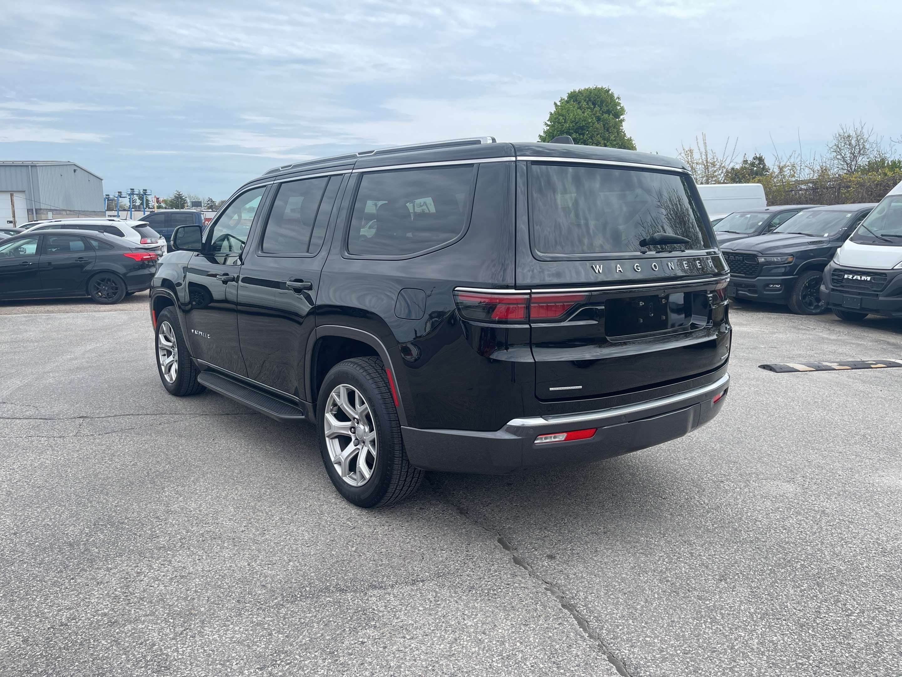 2022 Jeep Wagoneer 4WD