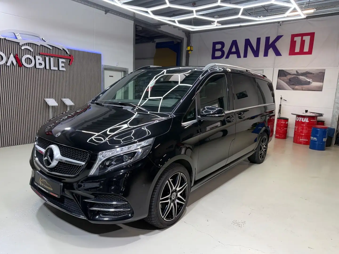 Mercedes-Benz V 300 V300 d AMG LINE 4MATIC lang Burmester Panorama Negro - 2
