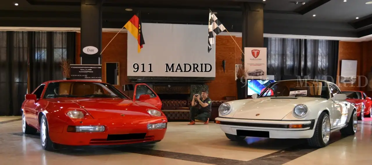 Porsche 911 3.2 Carrera Cabriolet, foto 6
