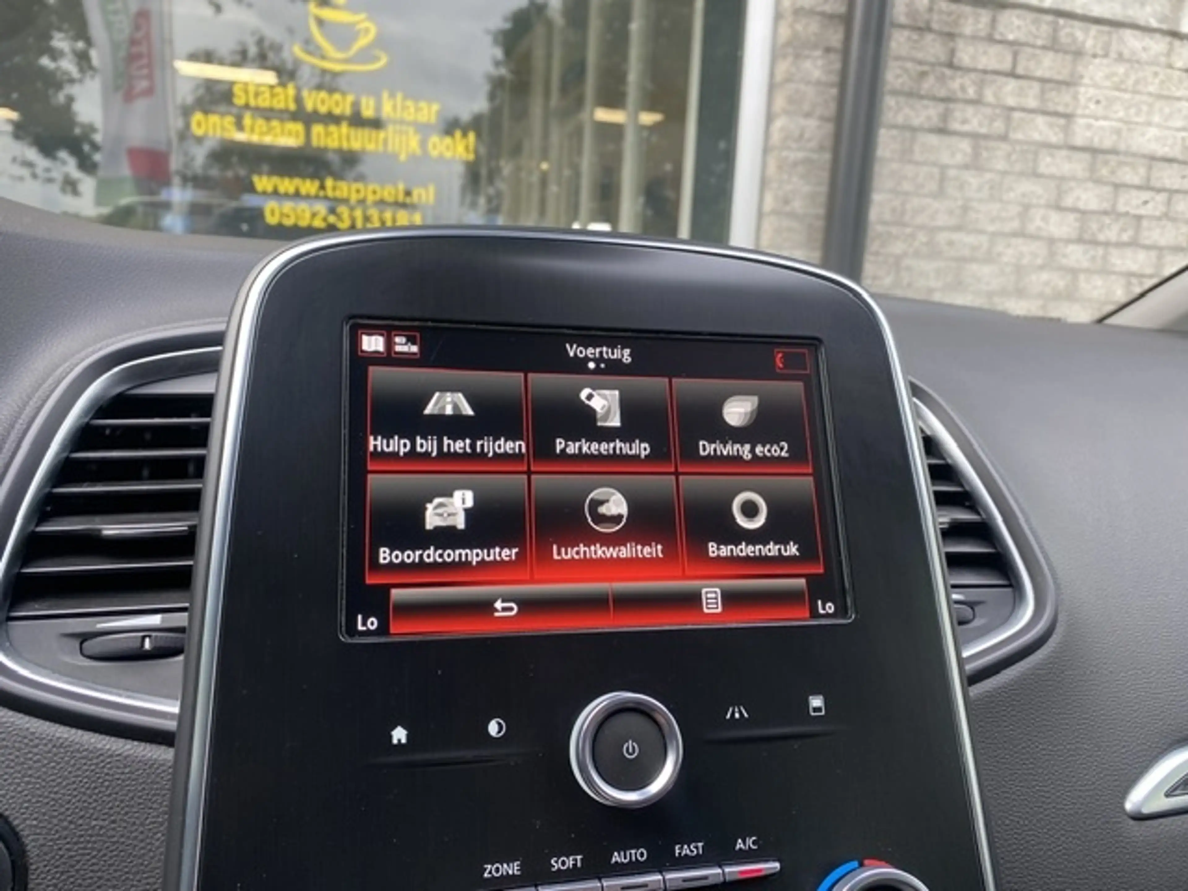 Renault Grand Scenic 1.3 TCe Intens 7p. trekhaak — photo 30