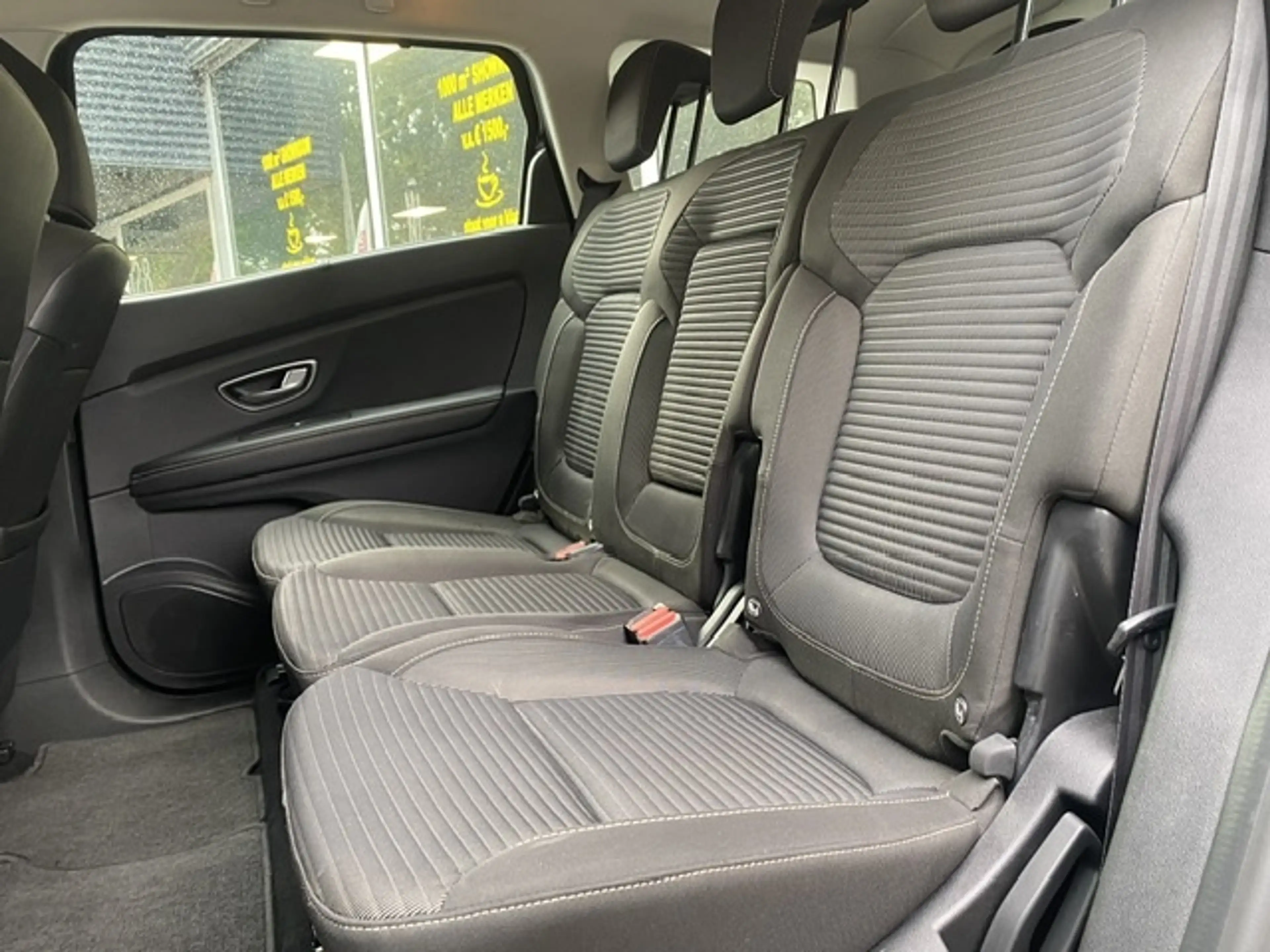 Renault Grand Scenic 1.3 TCe Intens 7p. trekhaak — photo 8