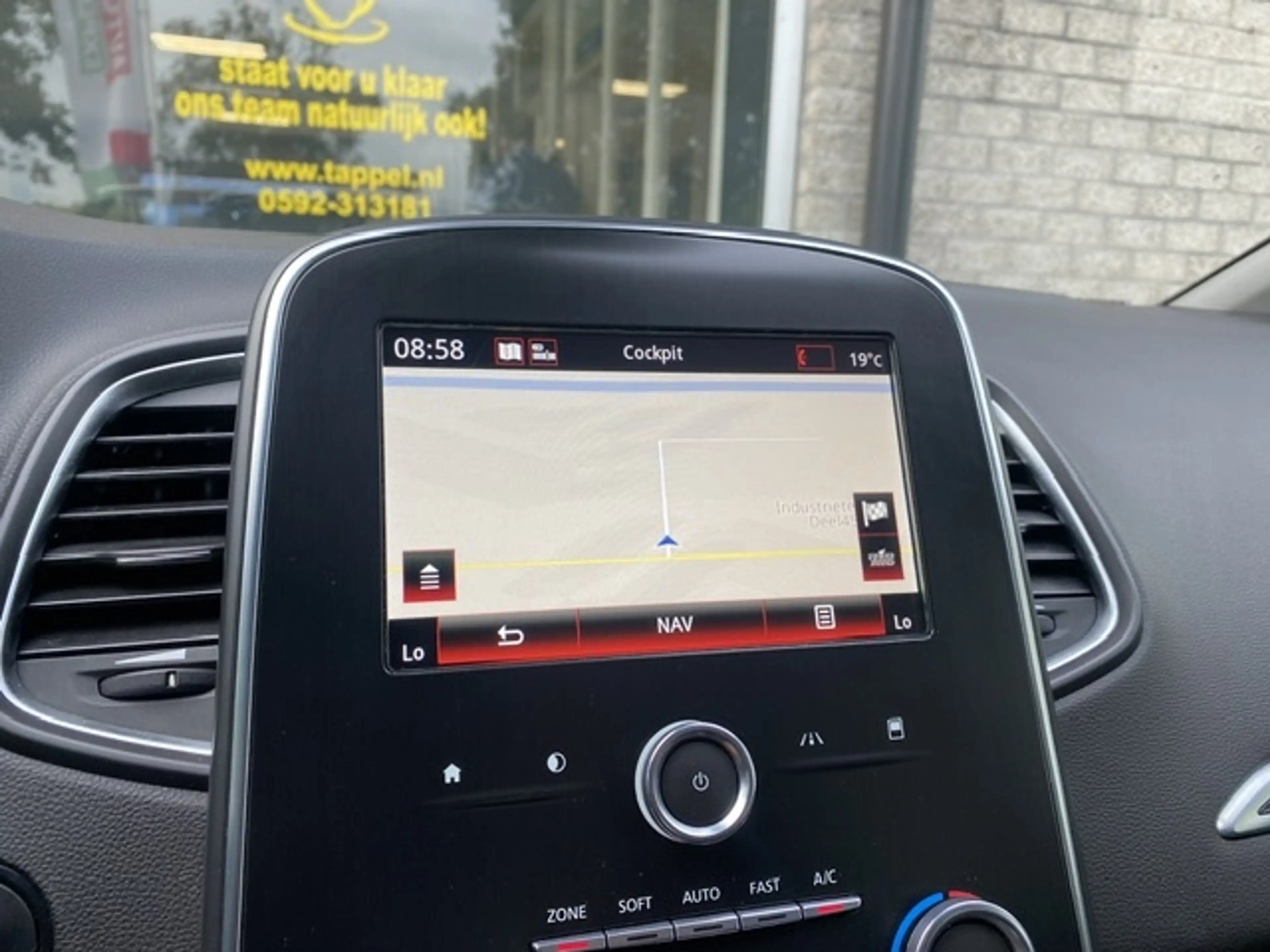 Renault Grand Scenic 1.3 TCe Intens 7p. trekhaak — photo 29