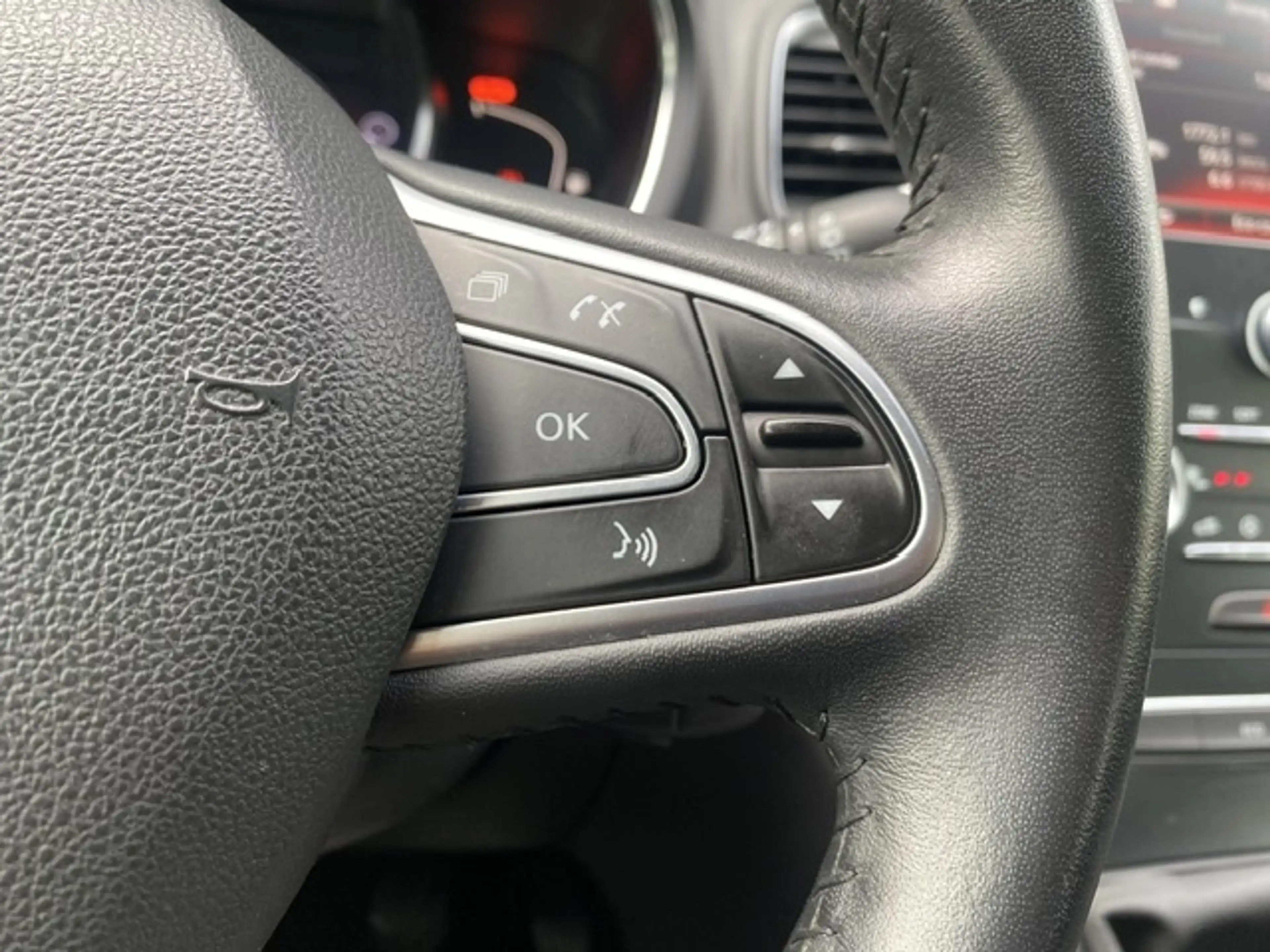 Renault Grand Scenic 1.3 TCe Intens 7p. trekhaak — photo 23