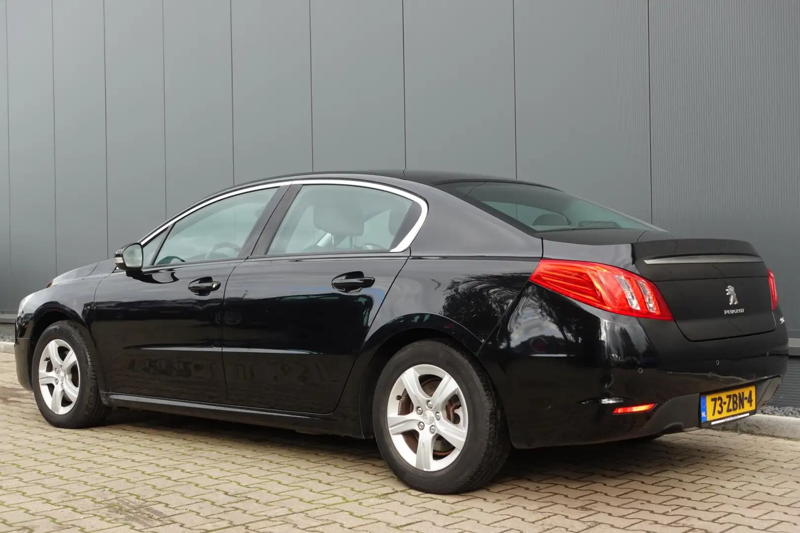 Peugeot 508 2.0 HDi Blue Lease Executive Hybrid4 Negro - 2