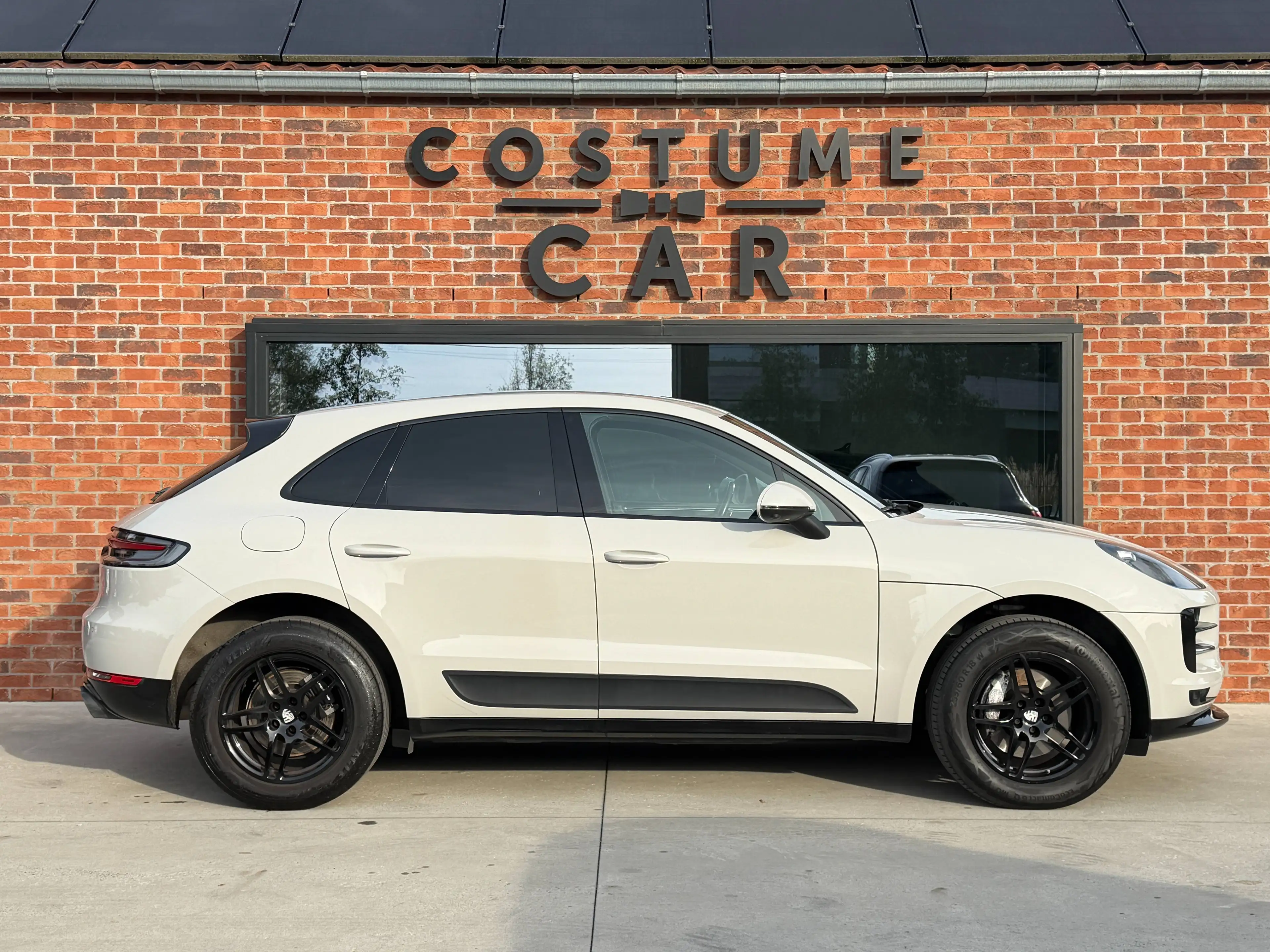Porsche Macan Caméra 360 - Sièges à mémorisation - Attelage — photo 5