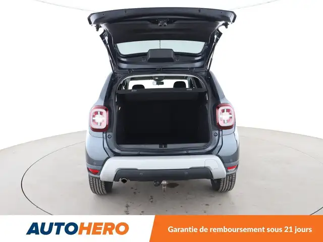Dacia Duster view 16