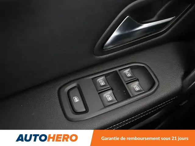 Dacia Duster view 28