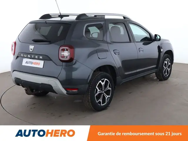 Dacia Duster view 6
