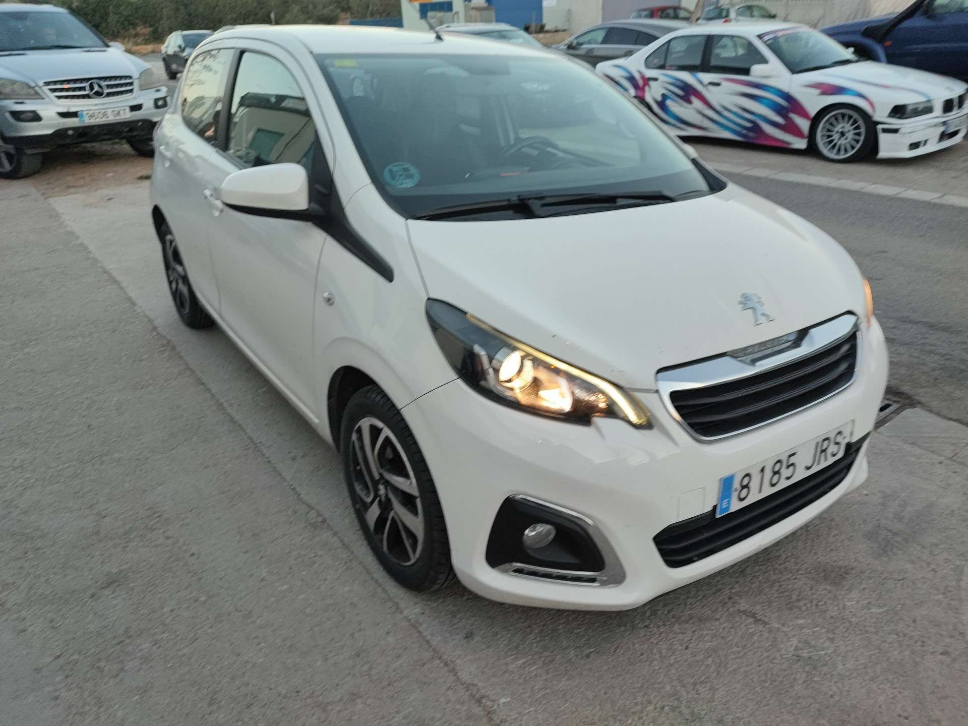 Peugeot 108 Top! 1.2 PureTech Allure - foto 1