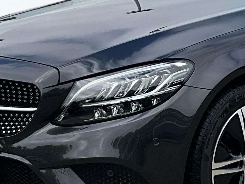 Mercedes-Benz C 180