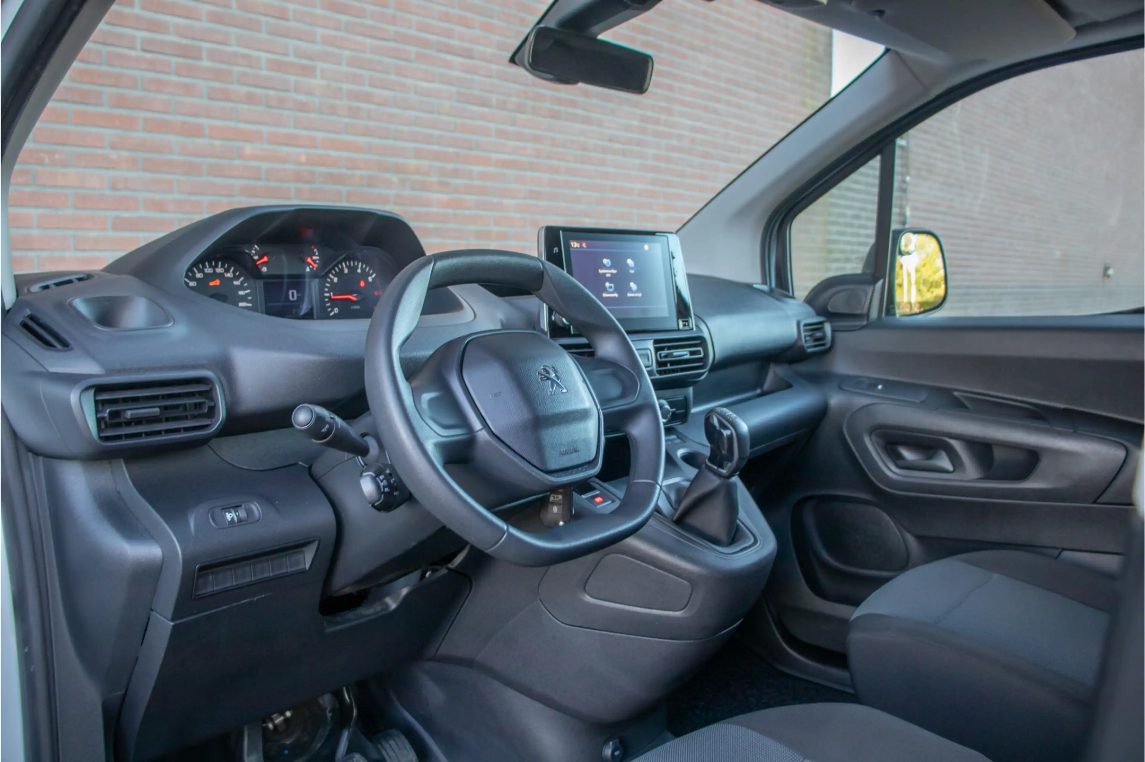 Peugeot Partner 1.5 BlueHDI Premium, 100.000km NAP, 1e eigenaar, P — photo 2