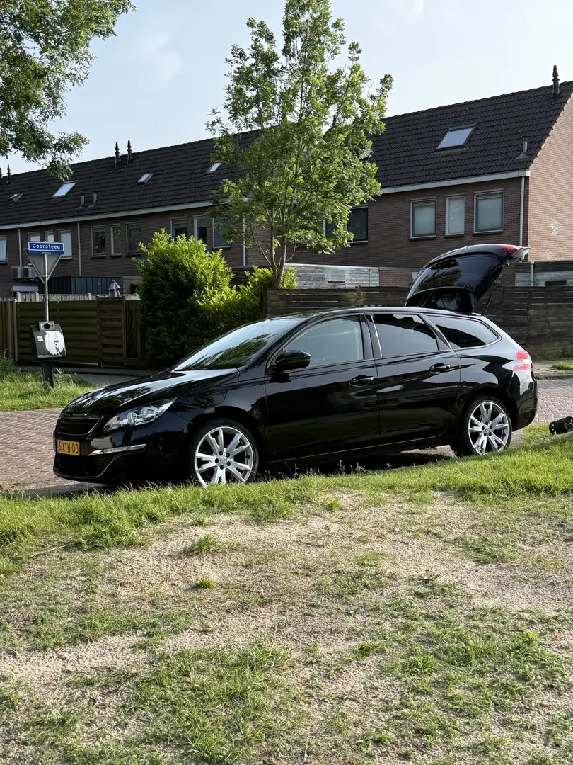 Peugeot 308 1.6 BlueHDI Blue L. Zwart - 1