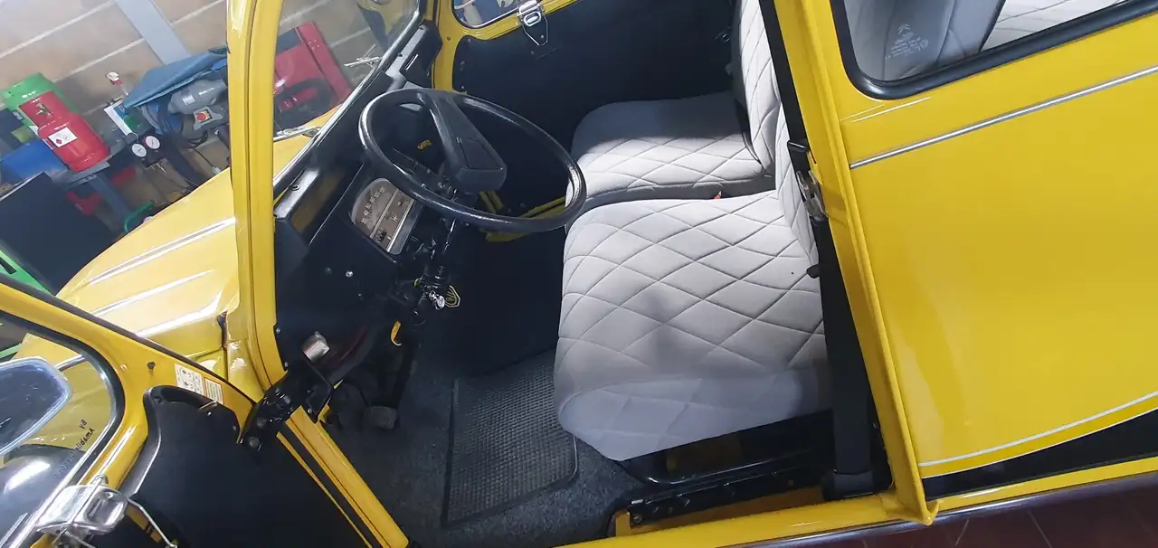 Citroen 2CV6 0.6 Charleston, foto 2