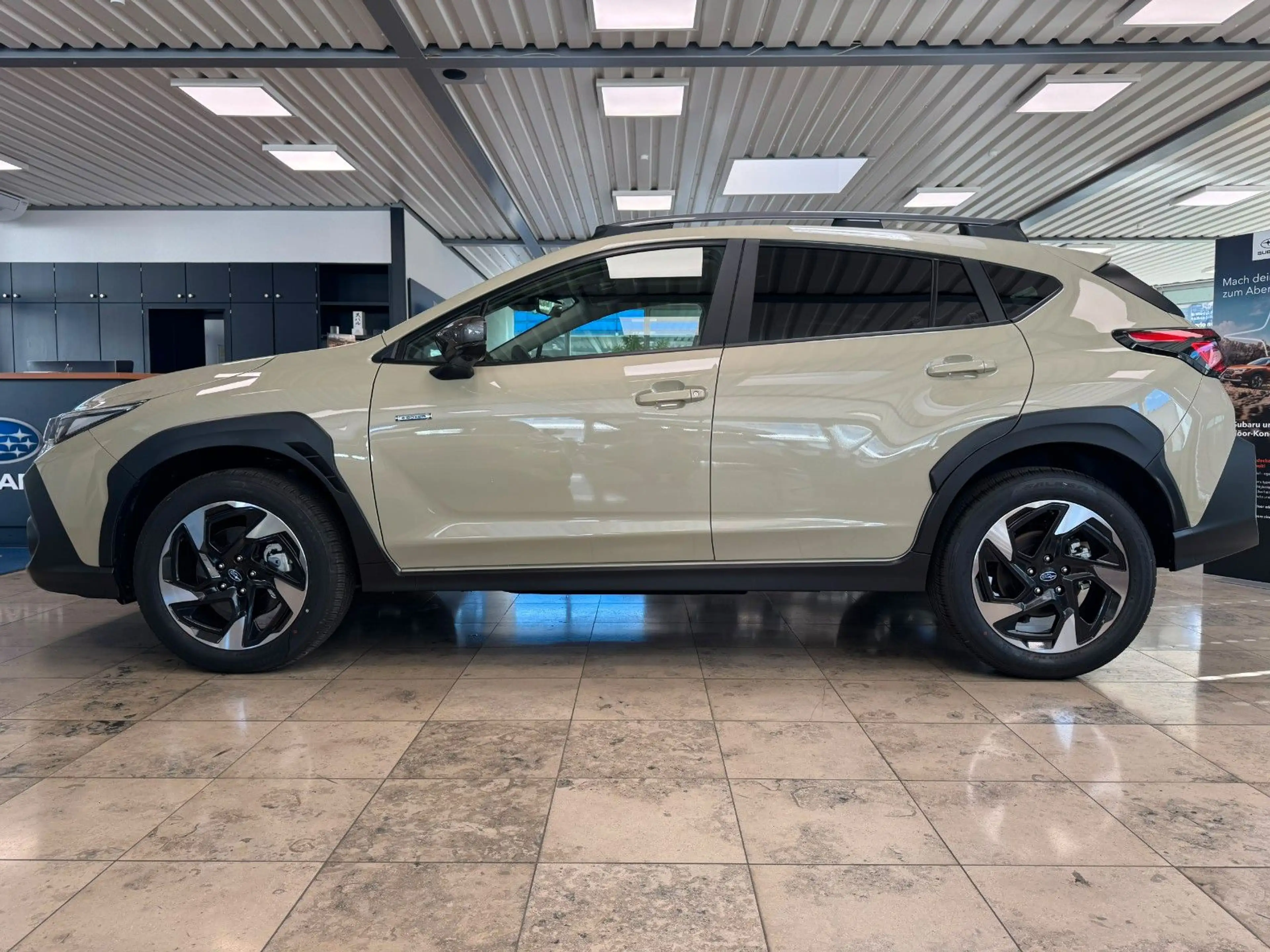 Subaru Crosstrek 2.0ie Platinum | LED | NAVI — photo 2