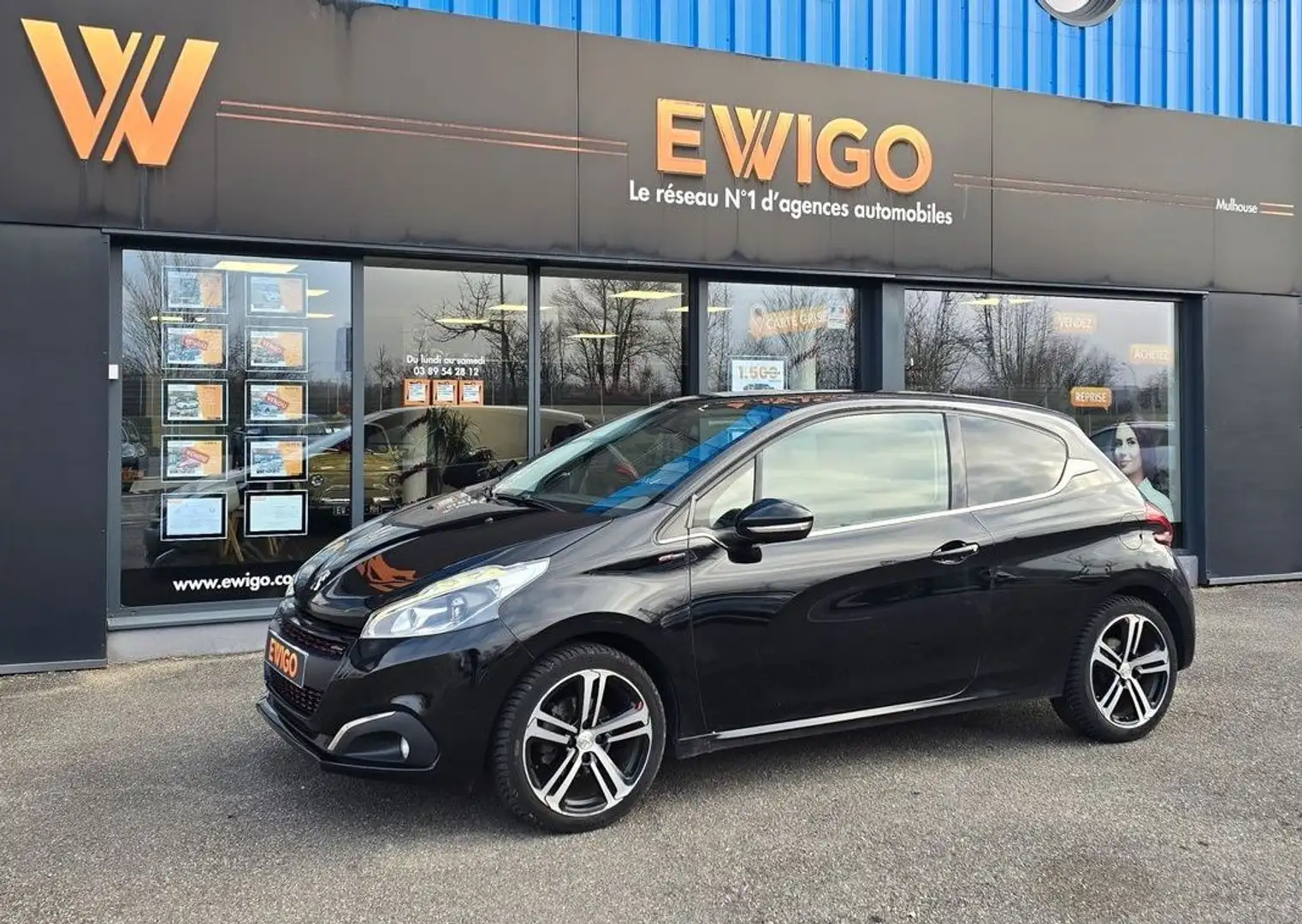 Peugeot 208 1.6 bluehdi 120ch gt line Noir - 1