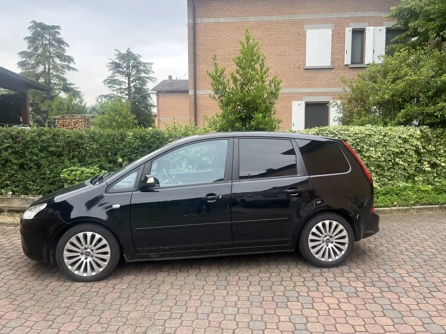 Ford C-Max 1.6 tdci Titanium Pack c/esp 110cv dpf - 2