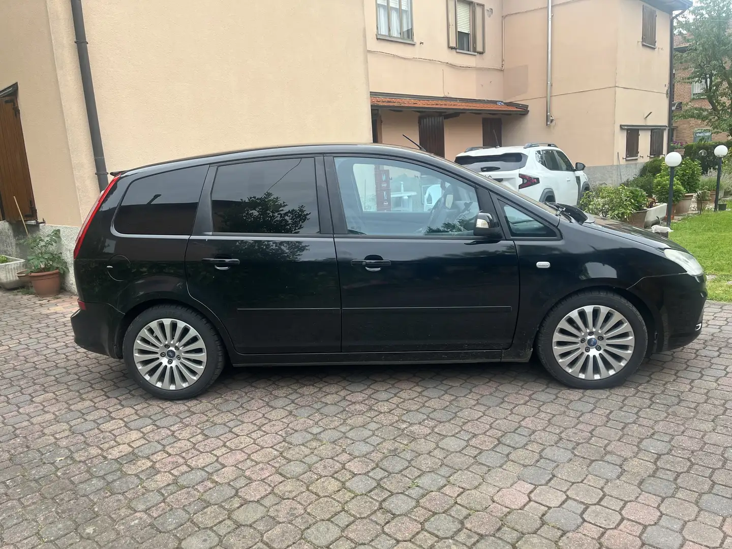 Ford C-Max 1.6 tdci Titanium Pack c/esp 110cv dpf - 1