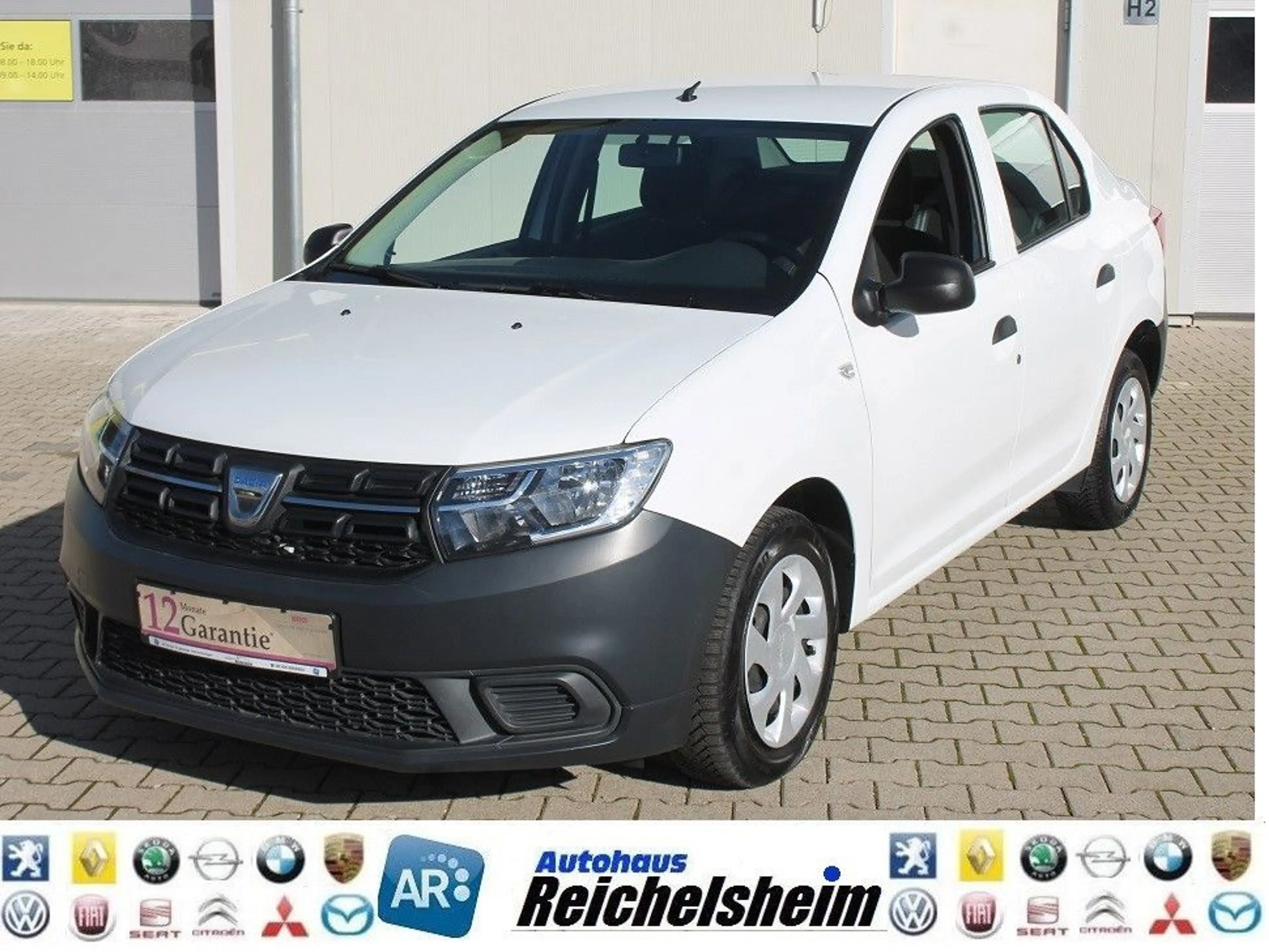 Dacia Logan sehr gepflegt,wenig Km,PDC,AHK,Finanz.