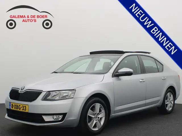 Skoda Octavia 1.2 TSI Greentech Ambition 1STE EIG / PANORAMADAK