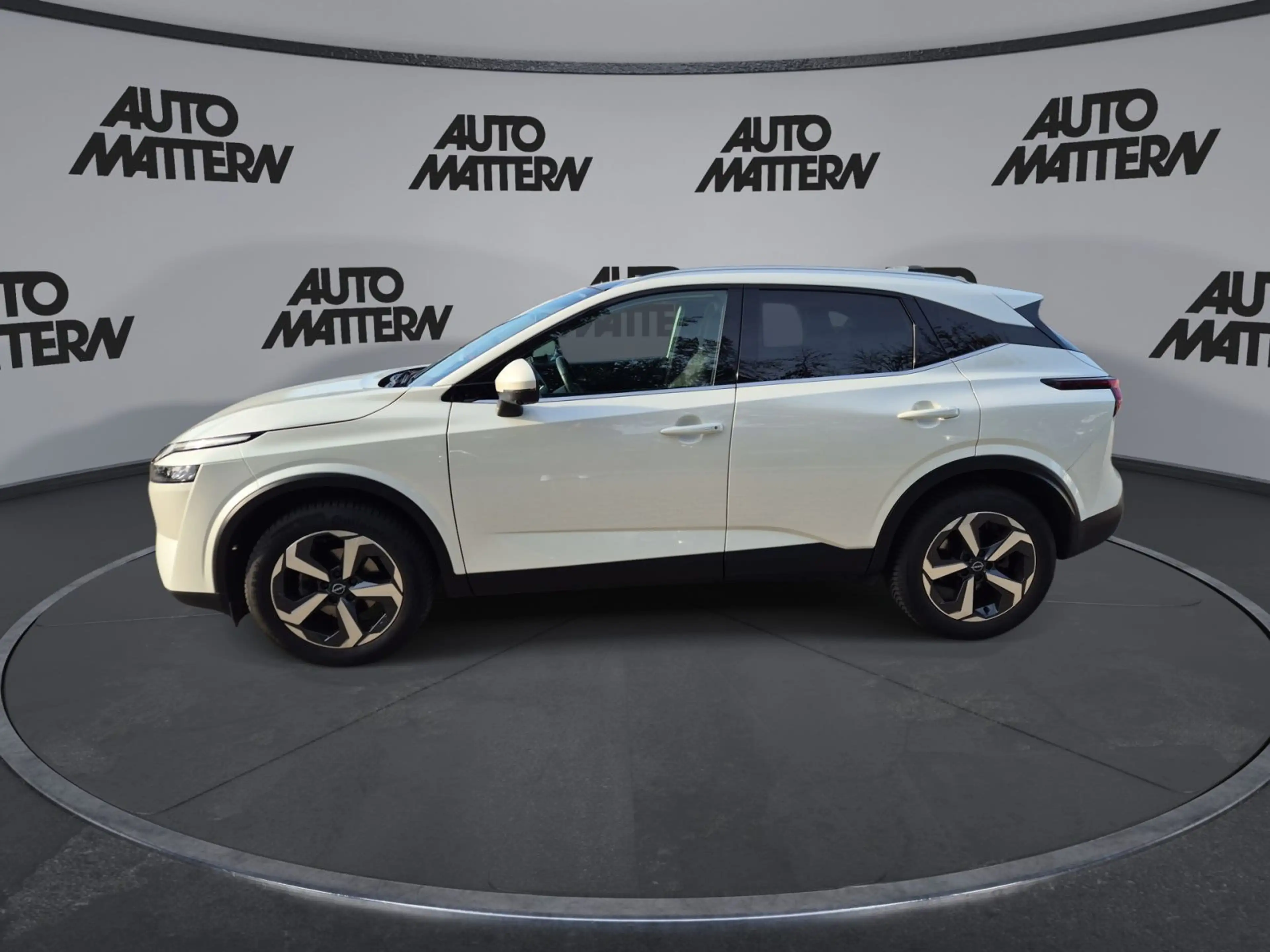 Nissan Qashqai N-Connecta Autom|360°|Pano|Winterpaket — photo 5