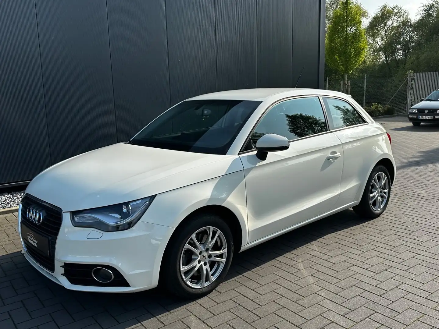 Audi A1 ambition*268.000 km* Weiß - 2