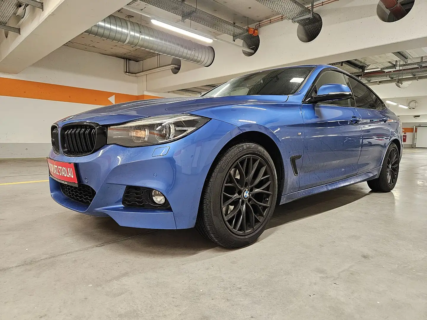 BMW 320 d xDrive Gran Turismo M Sport Aut. Blau - 1