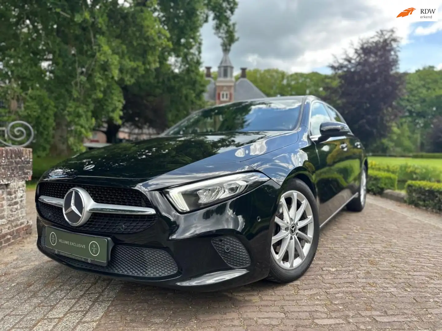 Mercedes-Benz A 200 Business Sol. | Camera | Sportstoelen | Half Leder Negro - 1