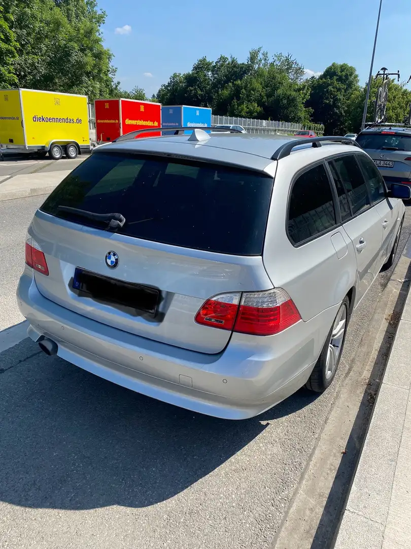 BMW 520 520i Edition Lifestyle Grau - 2