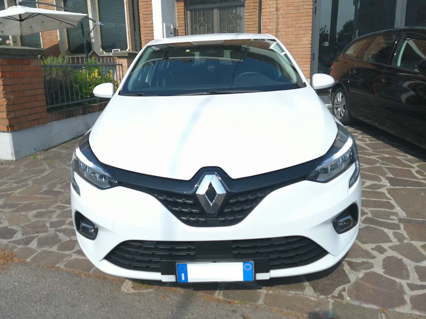 Renault Clio 1.0 sce Life 65cv anche Neo Patentato Bianco - 2