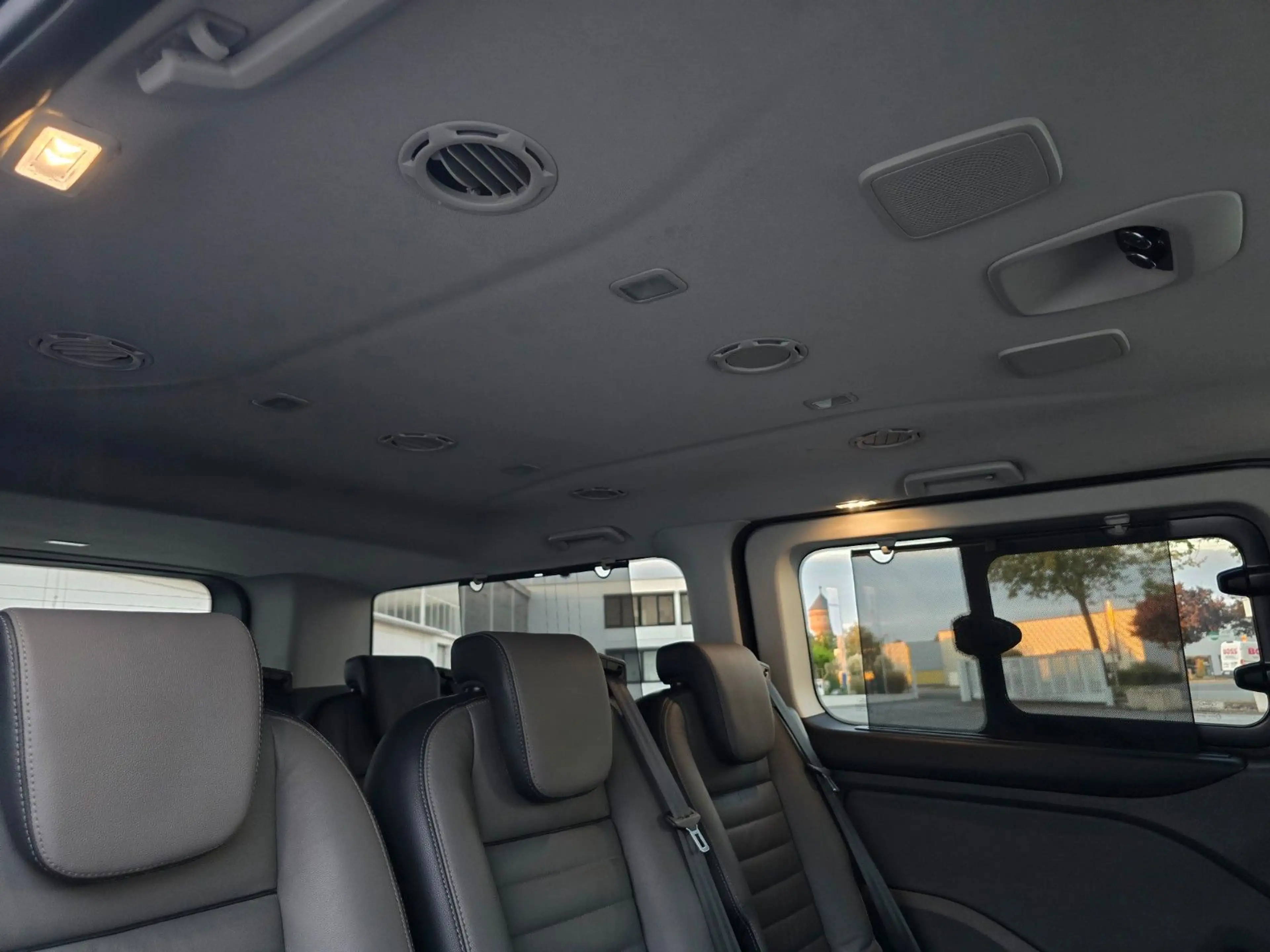 Ford Tourneo Custom 9sitzer L2 Tourneo Titanium — photo 15