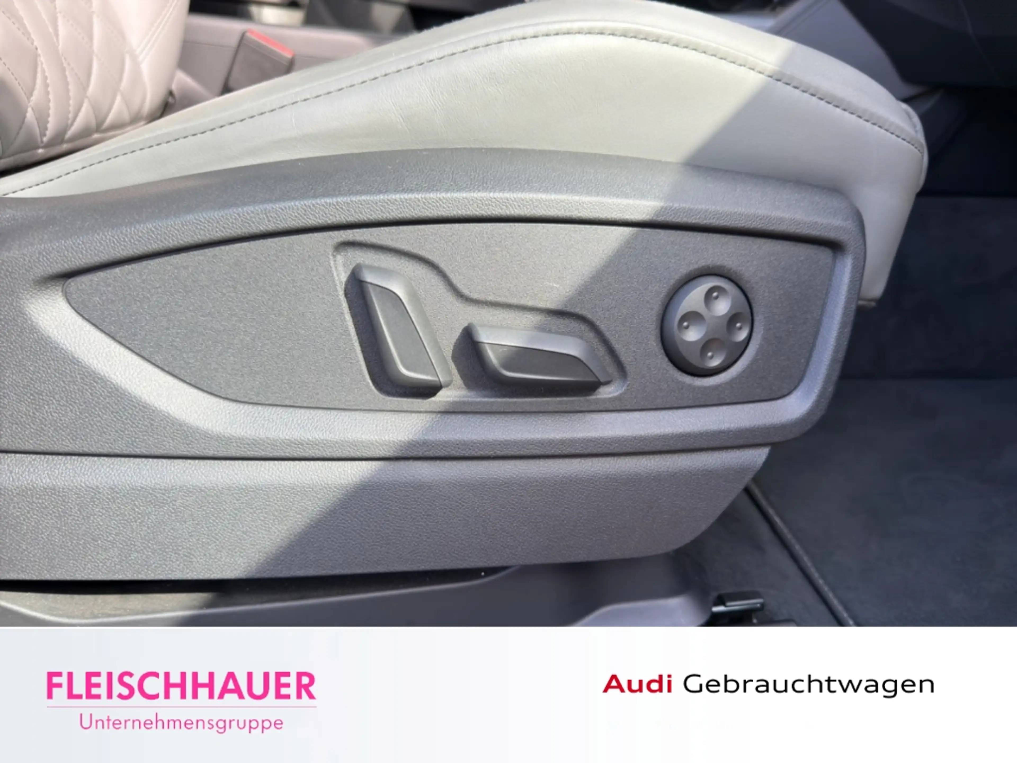 Audi SQ5 TDI 3.0 DSG+SHZ+B&O+AHK+ACC+STDHZ — photo 14