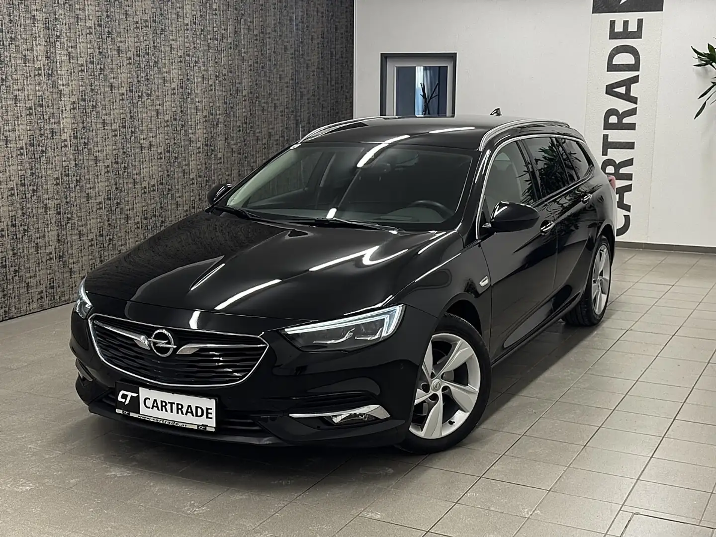 Opel Insignia Grand Sport 2,0 CDTI BlueInj. Exclusive St./St.... Schwarz - 2