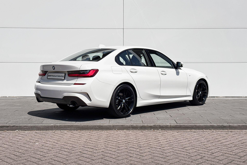 BMW 318 3 Serie Sedan 318i High Executive | M-Sport | — photo 6