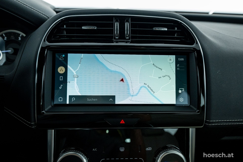 Jaguar XE D200 R-Dynamic BLACK EDITION MEGA-ANGEBOT ++ — photo 12