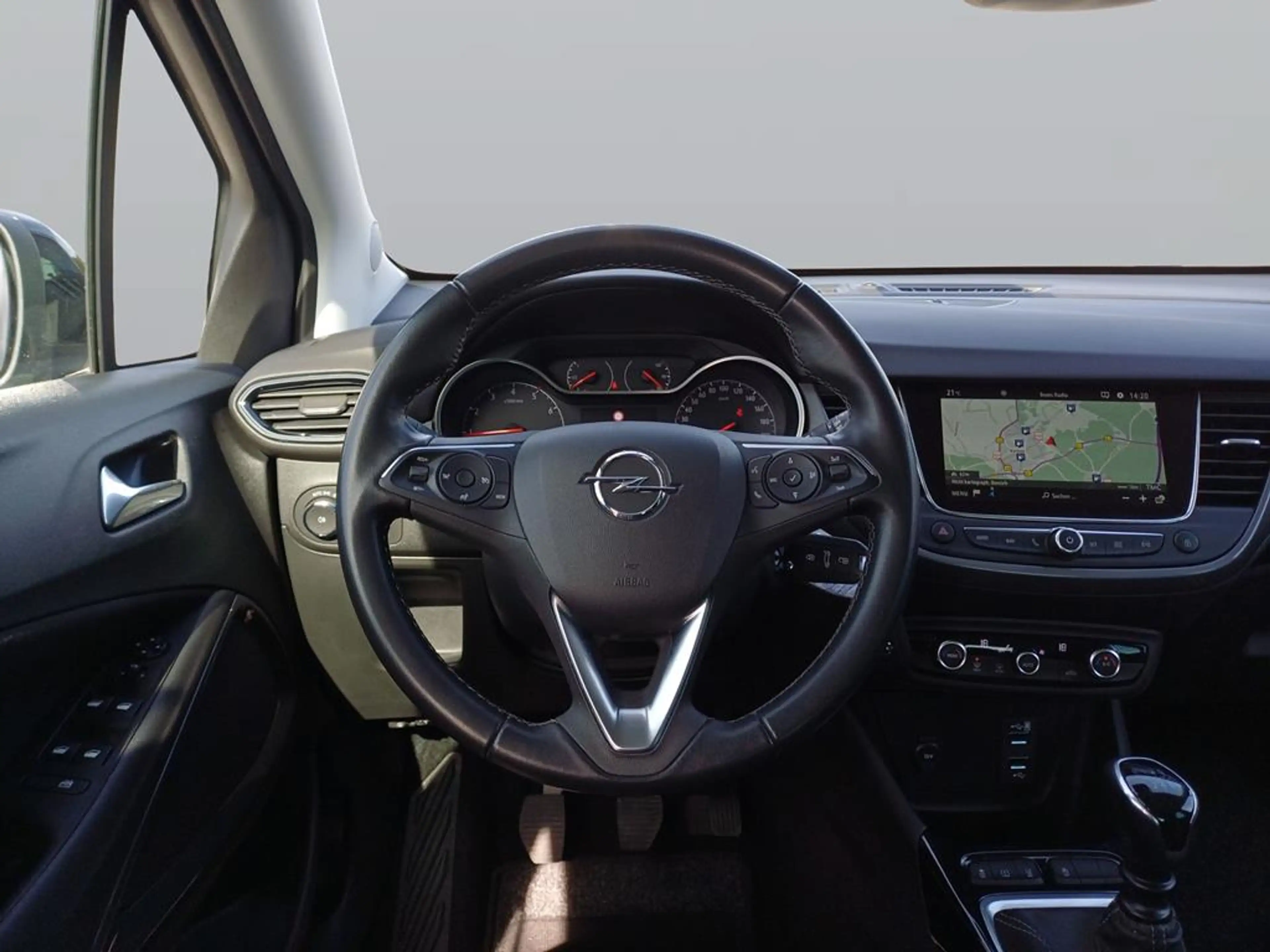Opel Crossland . Elegance 1.2 Direct Injection Turbo 81 kW (110 P — photo 12