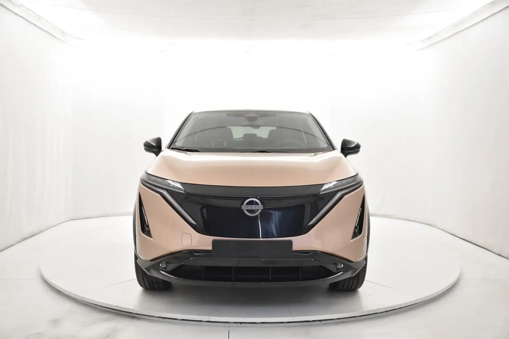 Nissan Ariya 63 kWh Evolve 2wd Brons - 2