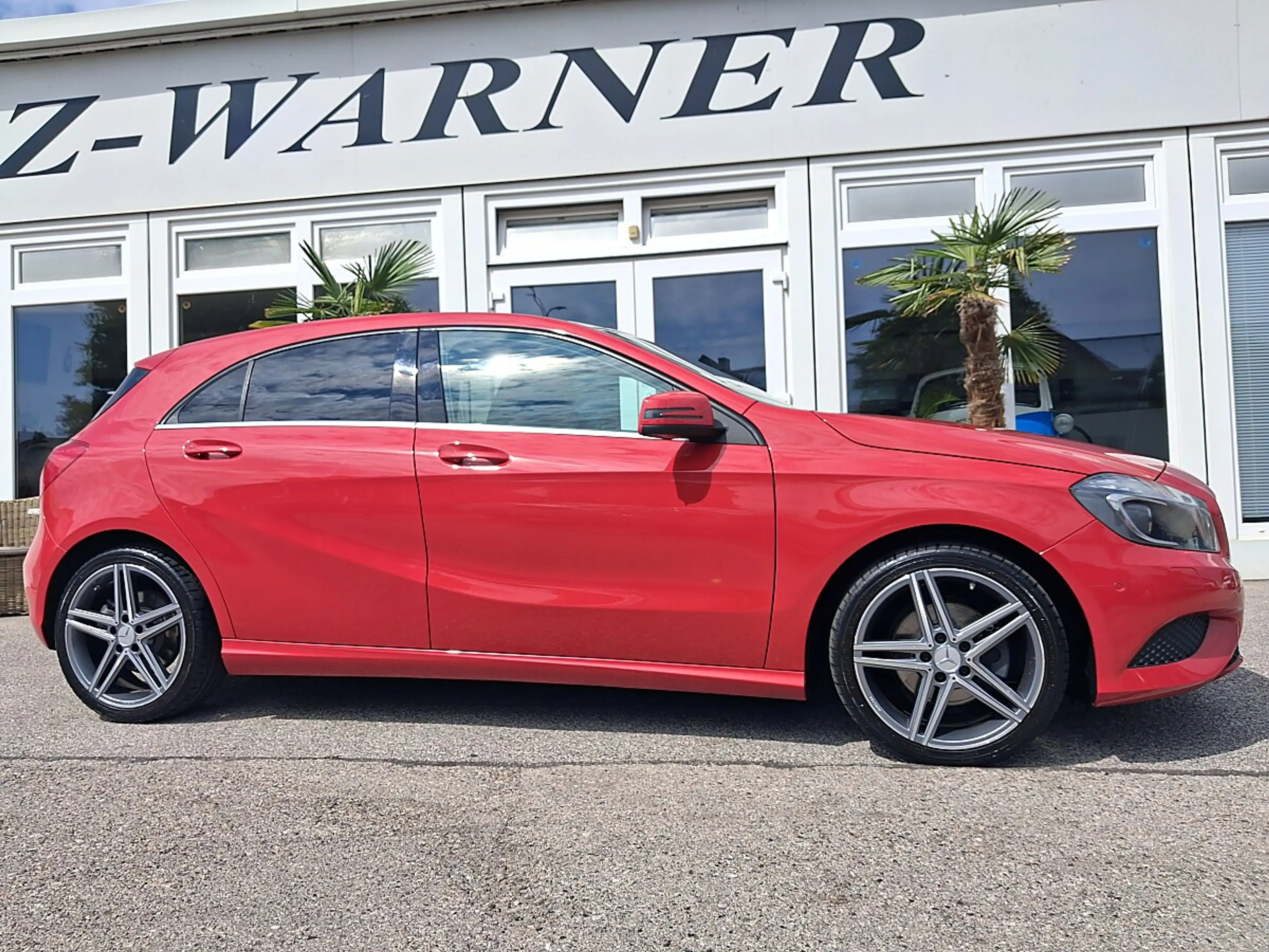 Mercedes-Benz A 220 CDI BlueEfficiency Aut. — photo 4