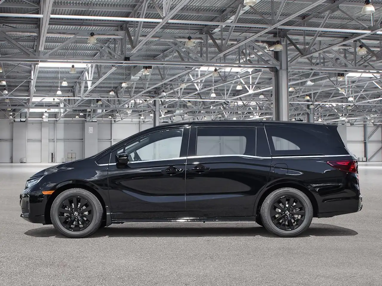 Honda Odyssey снимка Honda Odyssey