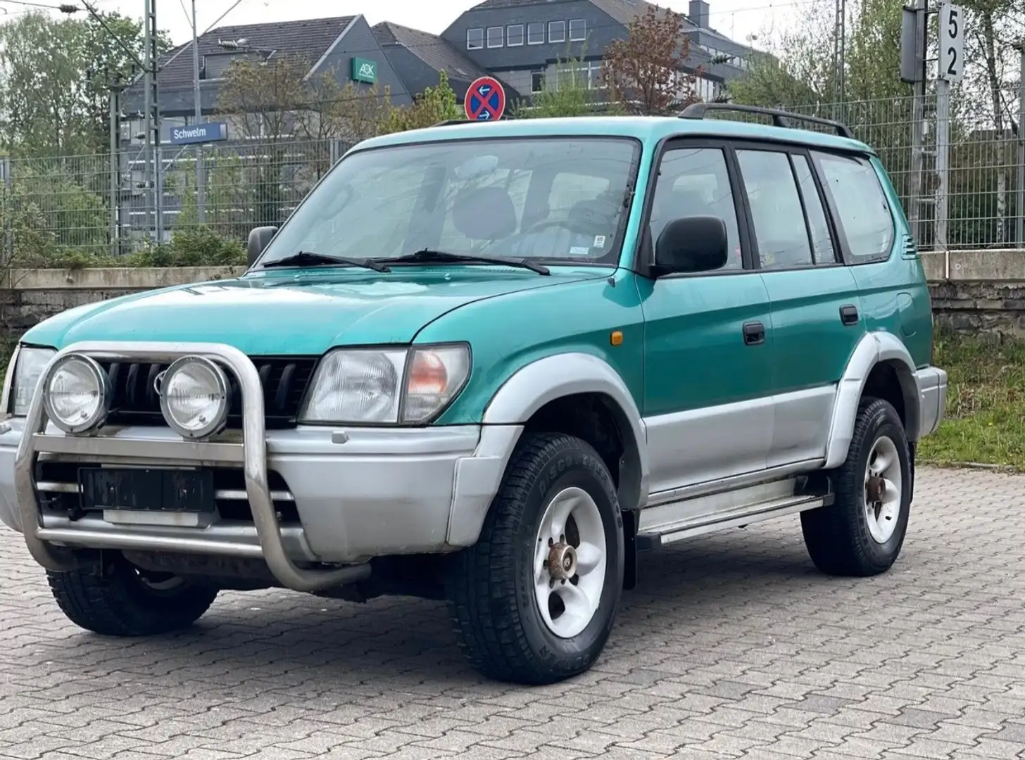 Toyota Land Cruiser Prado Verde - 1