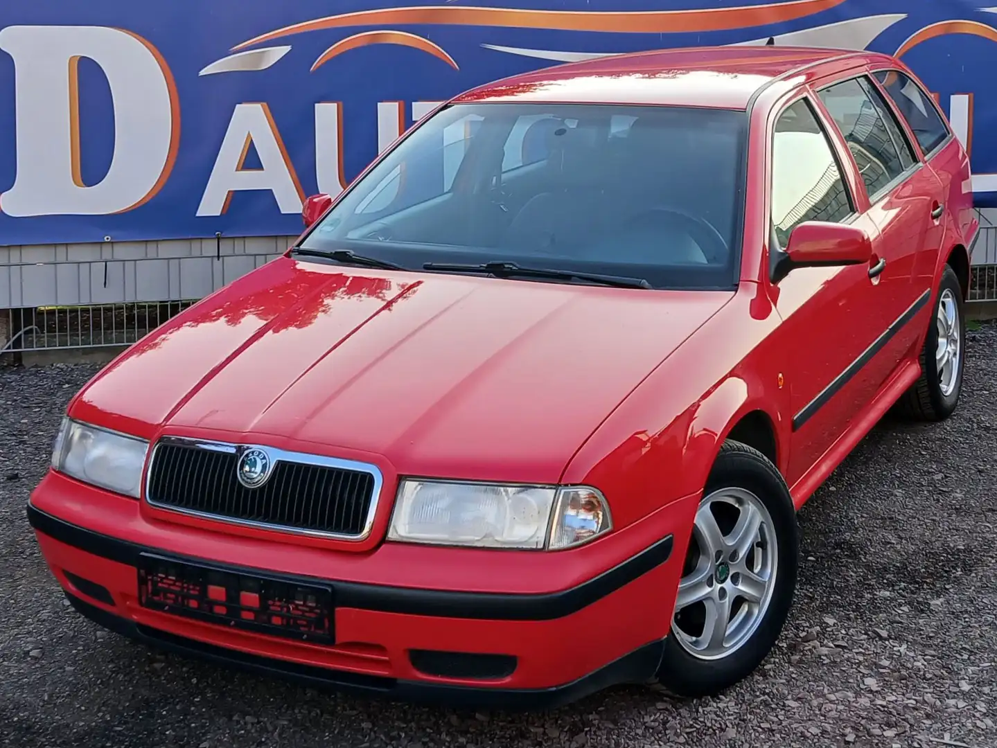 Skoda Octavia 2.0 Combi *AUTOMATIK*KLIMA*SHZ*HU/TÜV NEU* Rosso - 1