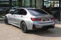 BMW 330 3 Serie 330e M Sport Automaat / Sportstoelen / Ach Grijs - thumbnail 2