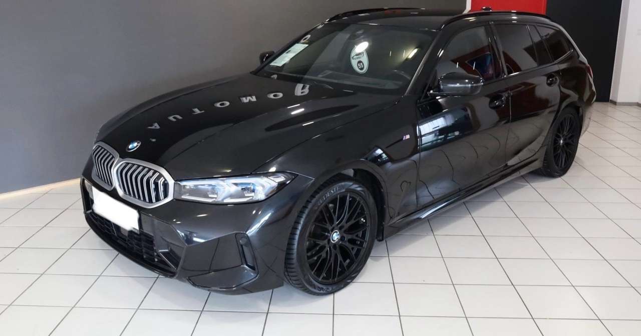 BMW 320 320i Touring MSport auto