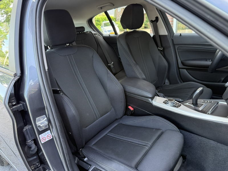 BMW 118 1-serie 118i Executive 136 PK AUTOMAAT / SPORTSTOE — photo 32