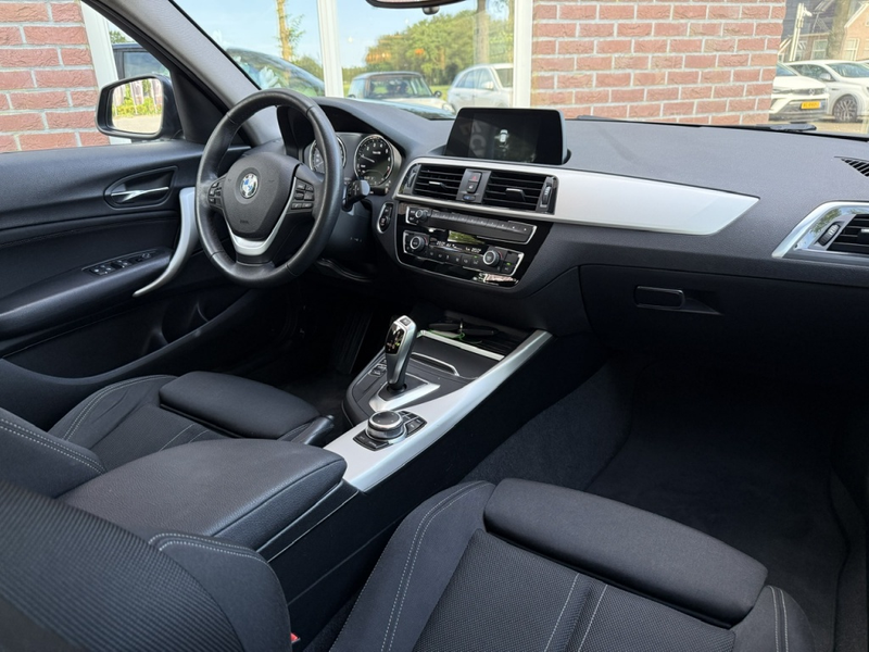 BMW 118 1-serie 118i Executive 136 PK AUTOMAAT / SPORTSTOE — photo 30