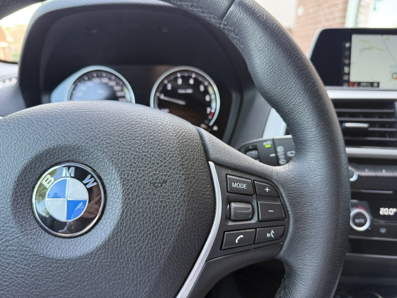 BMW 118 1-serie 118i Executive 136 PK AUTOMAAT / SPORTSTOE — photo 24