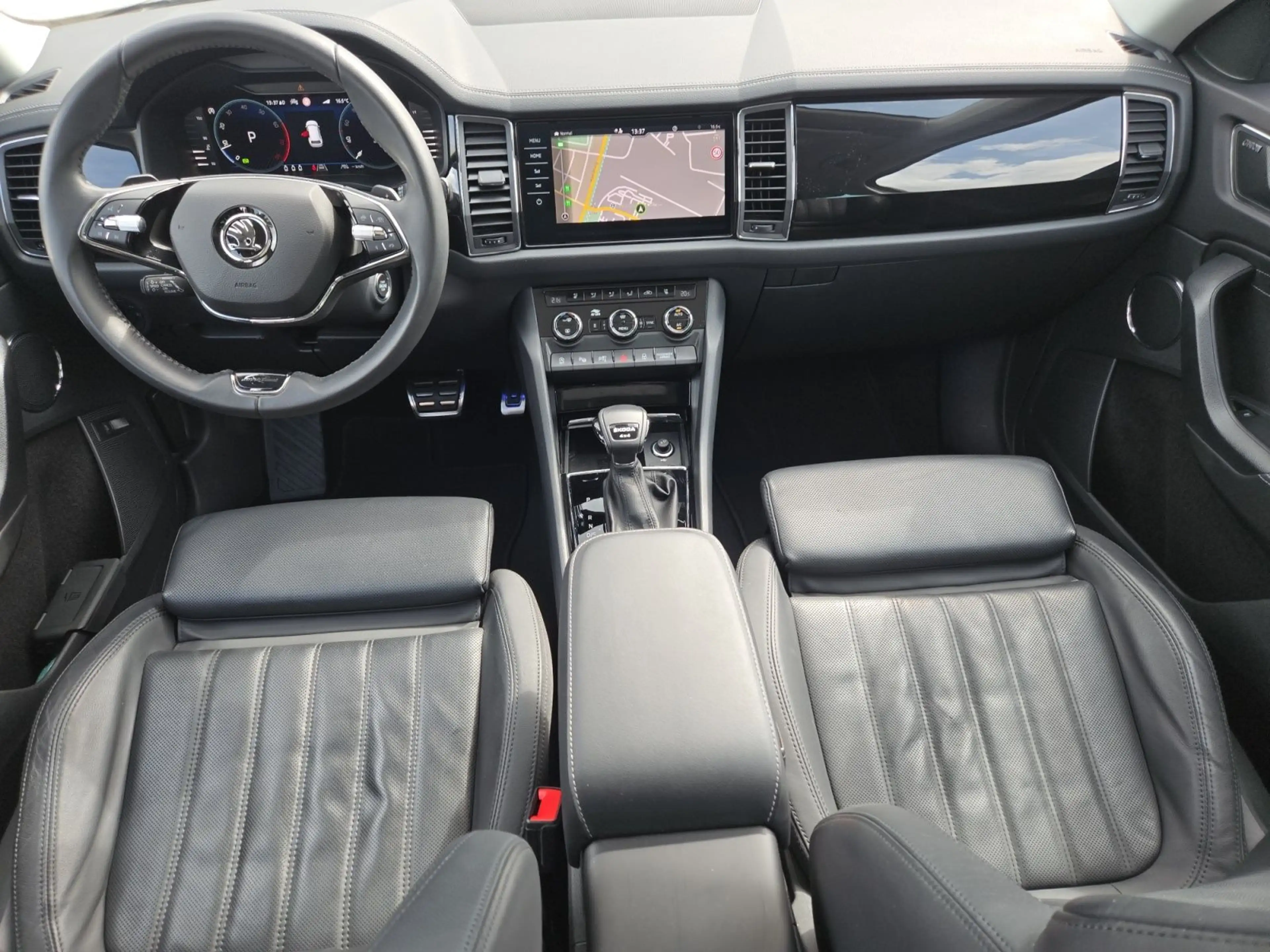 Skoda Kodiaq L&K 2.0 TSI DSG, STHZG/AHK/360°/ACC/PANO/ — photo 8